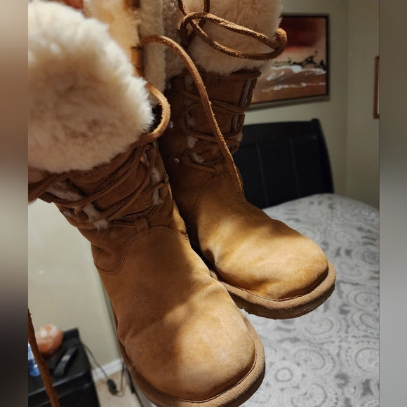 Ugg shearling lining boots - Picture 2 of 7